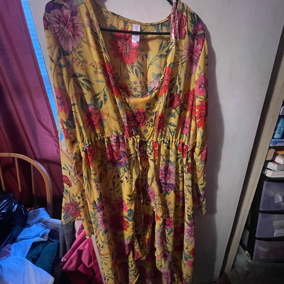 No boundary summer dress and cover up - Picture 2 of 3